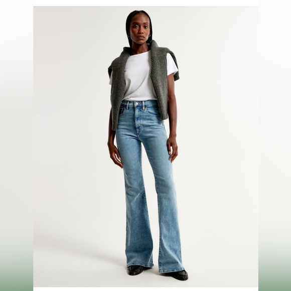 Abercrombie & Fitch The Flare Ultra High Rise Sz 26/2 - Picture 3 of 8